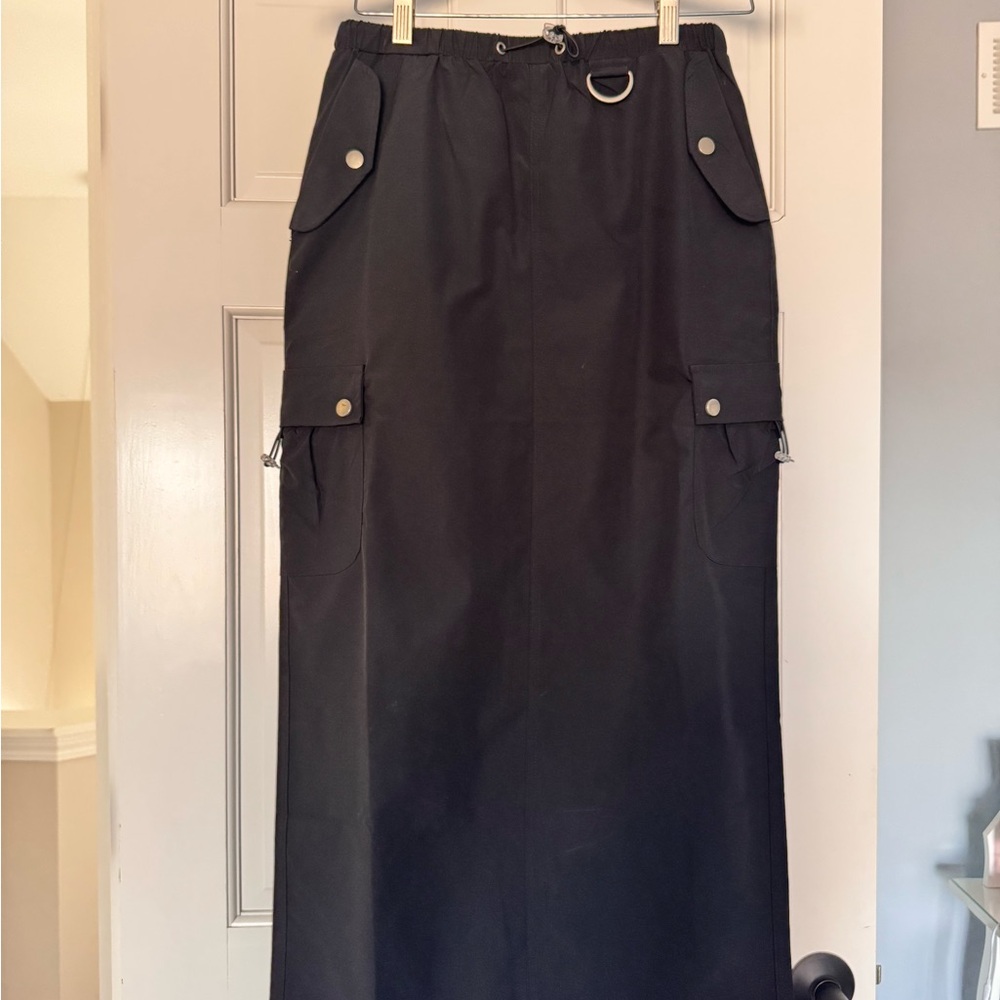 Black Maxi millennial y2k cargo skirt